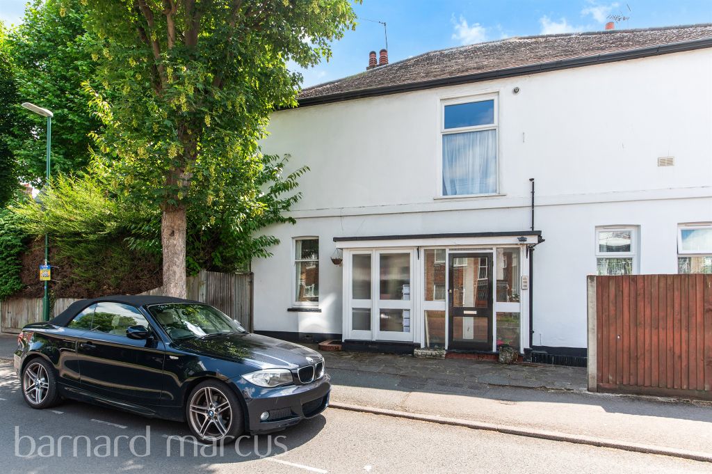 Property photo 1 of 9