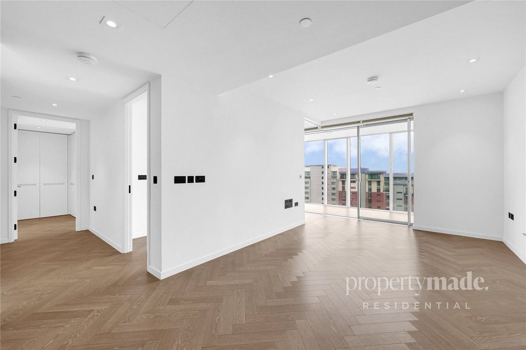 Property photo 1 of 21 Picture No. 06