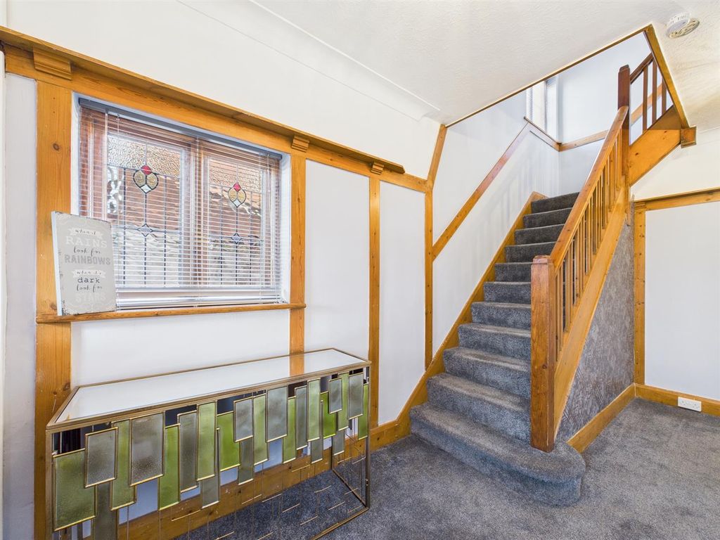 Property photo 2 of 37 Cam03604G0-Pr0243-Still002.Jpg