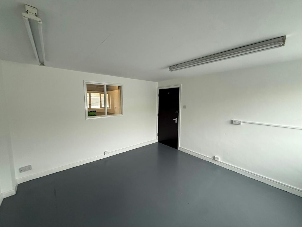 Property photo 3 of 4 1.Jpg