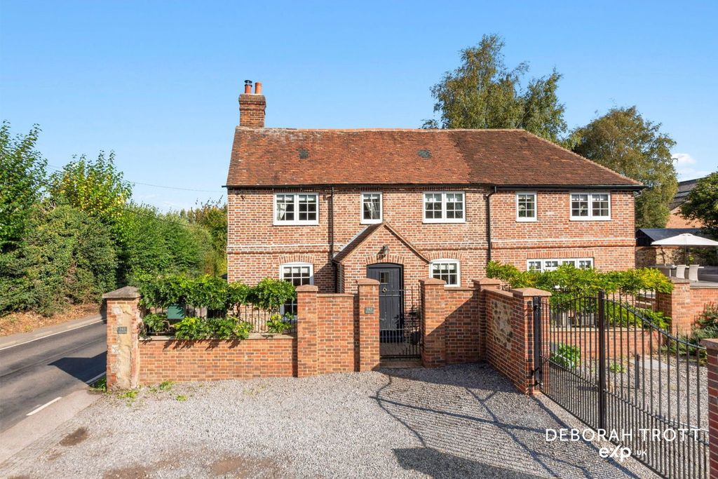 Property photo 1 of 32