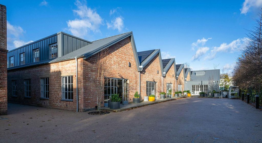 Property photo 2 of 8 External East Block.Jpg