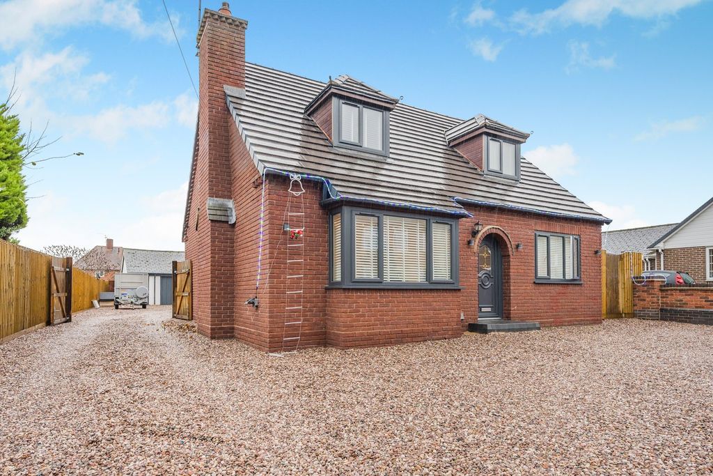 Property photo 1 of 29