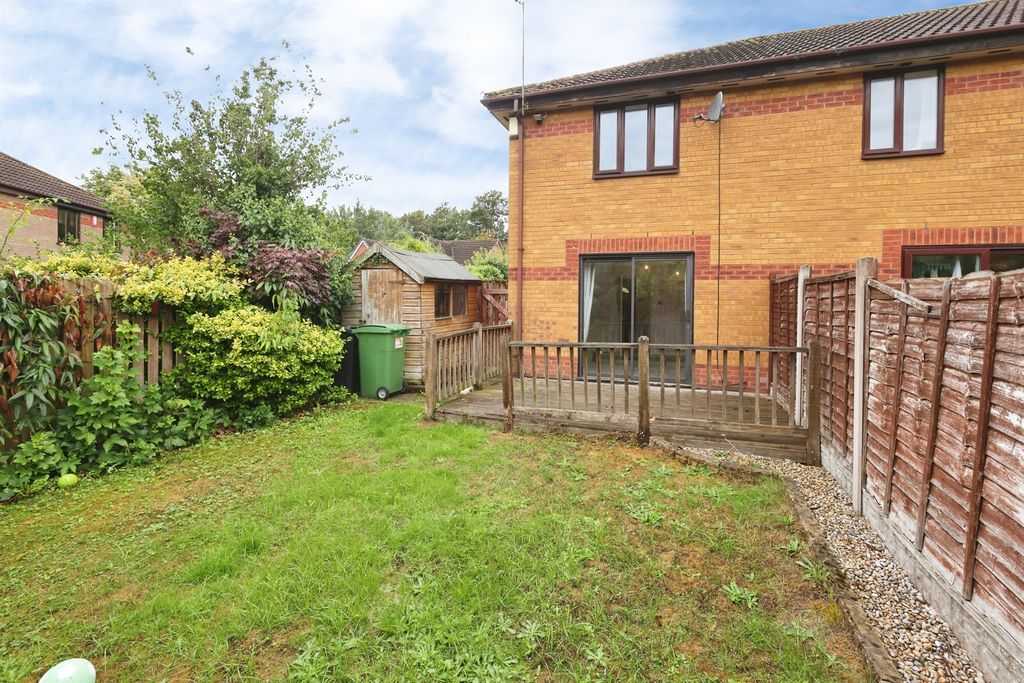 Property photo 2 of 20