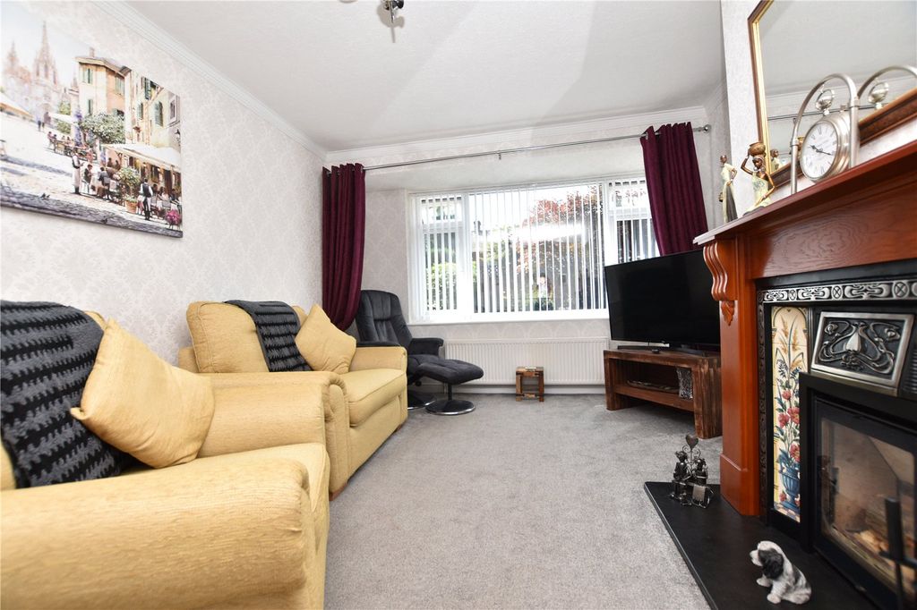 Property photo 2 of 15 Picture No. 07