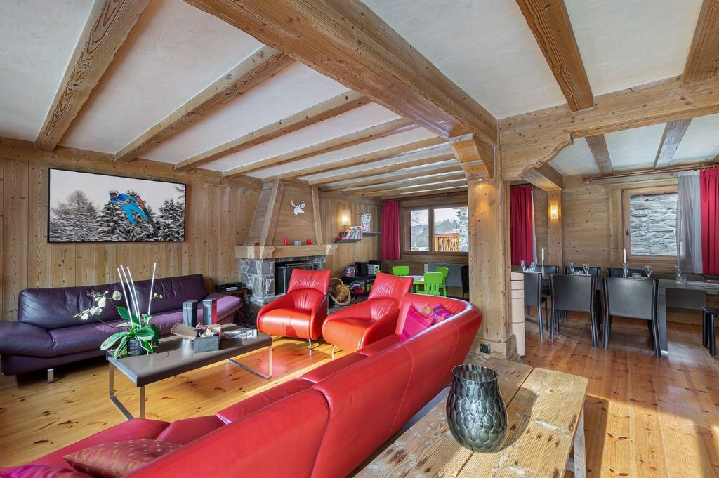 Property photo 2 of 15 The Chalet For Sale