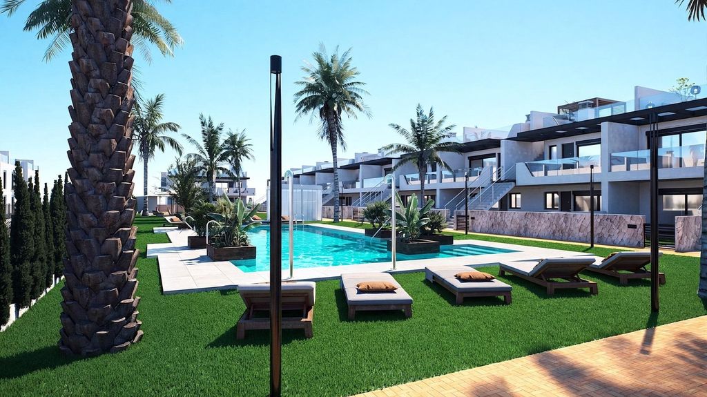 Property photo 1 of 50 Bungalow In Pilar De La Horadada N9691