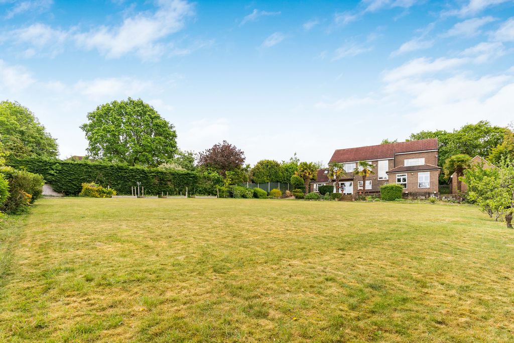 Property photo 3 of 34 24_81875