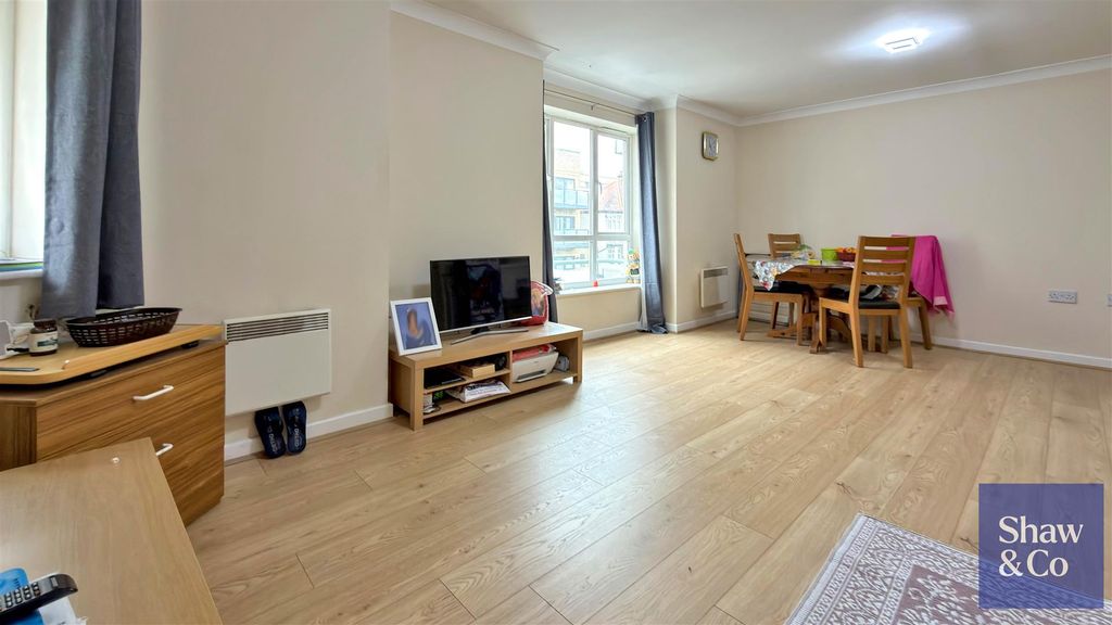 Property photo 3 of 8 Living..Jpeg