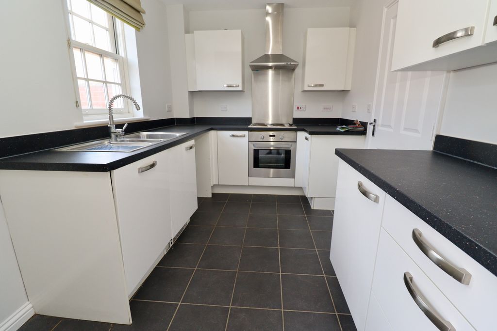 Property photo 2 of 16 Img_6914