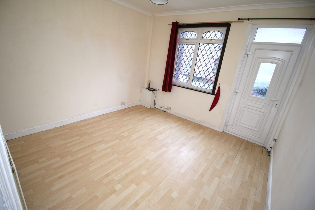 Property photo 2 of 10 Img_7138