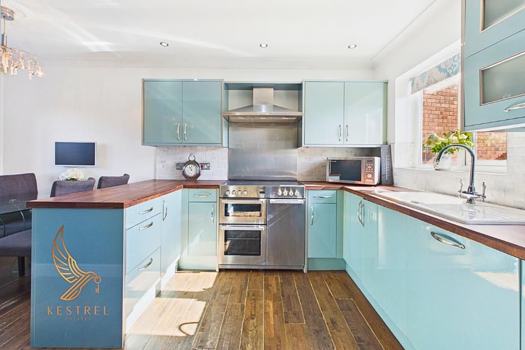 Property photo 2 of 49 1.Png