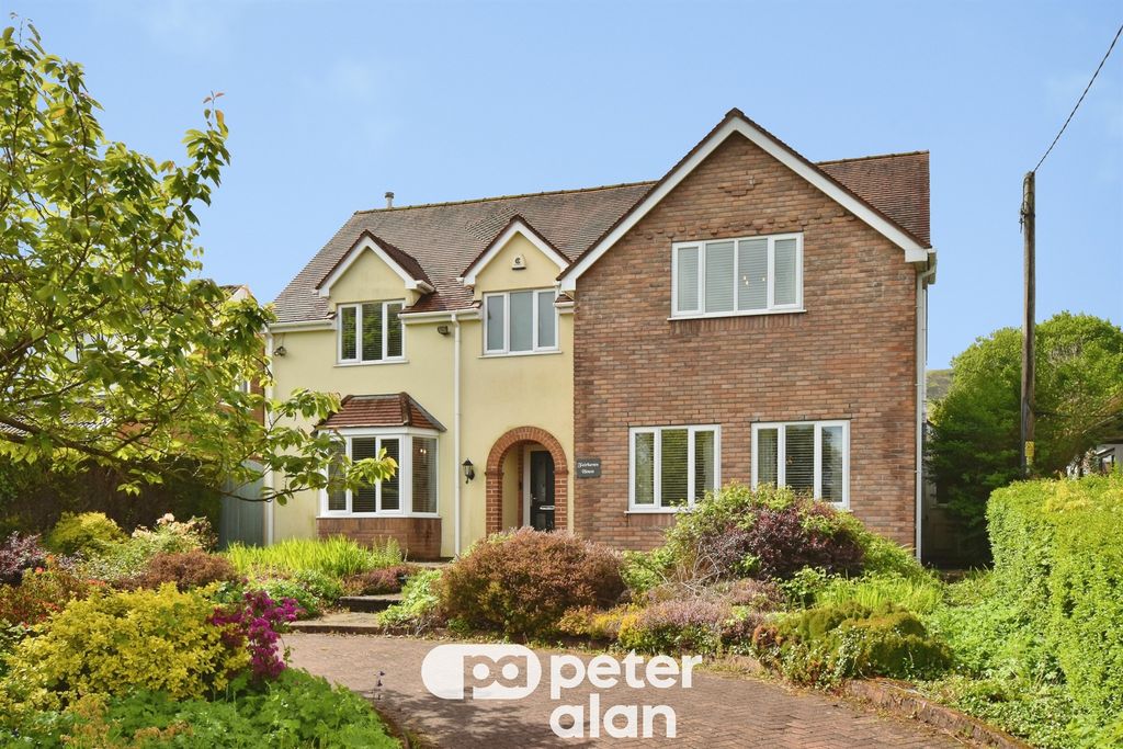 Property photo 1 of 29