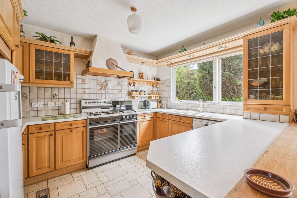 Property photo 2 of 32 Photo 20