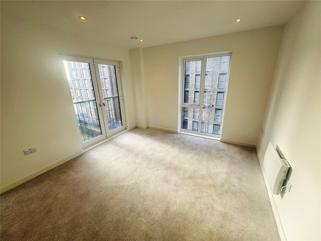 Property photo 2 of 6 Picture No. 05