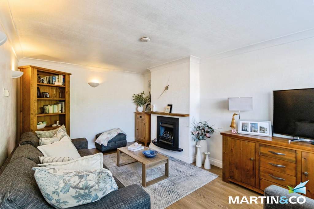 Property photo 3 of 20 Picture3