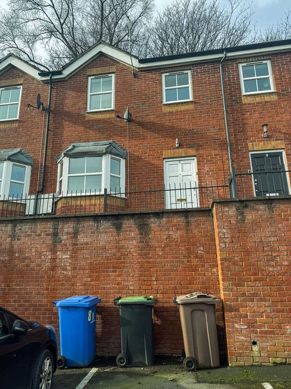 Property photo 1 of 11 Stand9338744Img_1252_Edited.Jpg