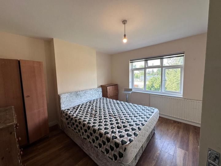 Property photo 1 of 1