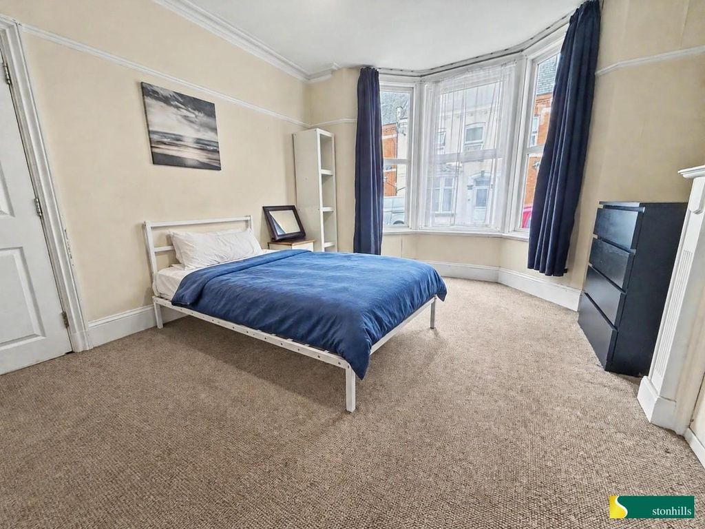Property photo 3 of 10 5.Jpg