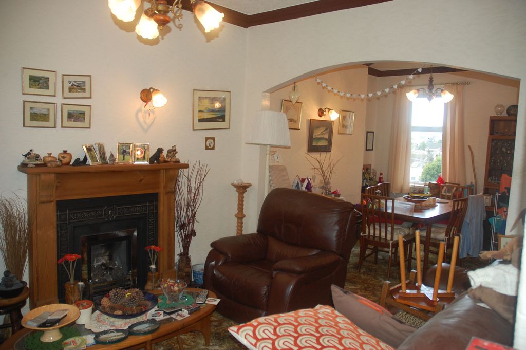 Property photo 3 of 16