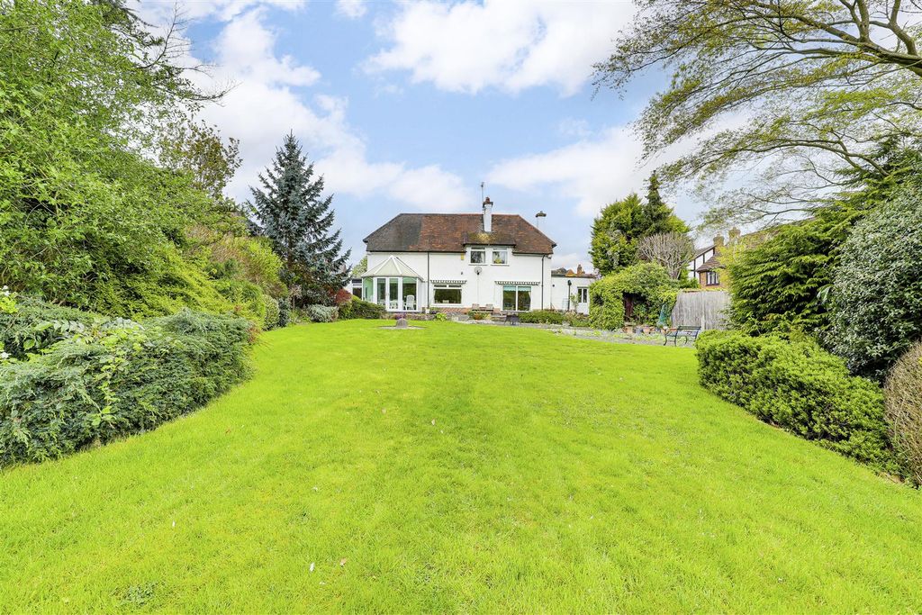 Property photo 1 of 39 11554.Jpg