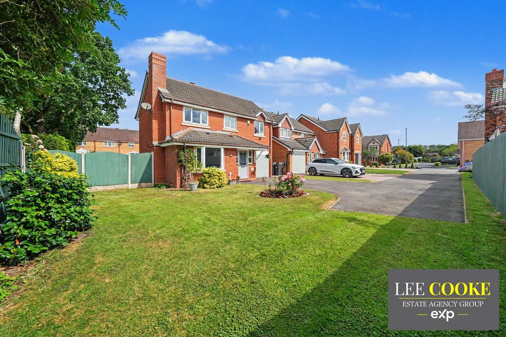 Property photo 1 of 57