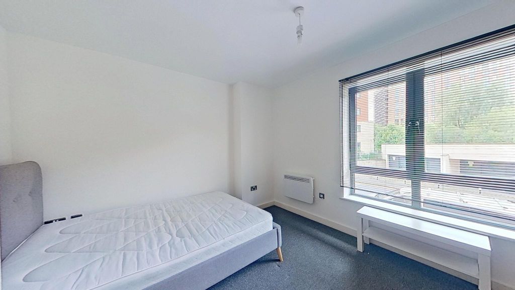 Property photo 3 of 15 Bedroom