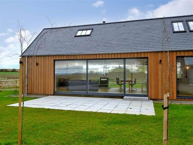 Property photo 1 of 8 Exterior
