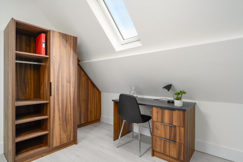 Property photo 2 of 5 Photo 3