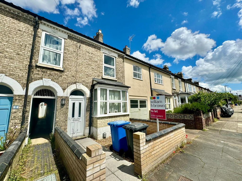 Property photo 1 of 19 Image