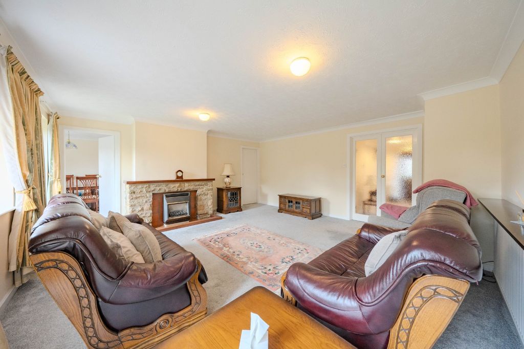 Property photo 2 of 19 Picture No. 07