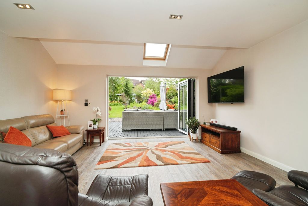 Additional image 27 of 4 bed detached house for saleSalisbury Avenue, Hopwood, Heywood OL10