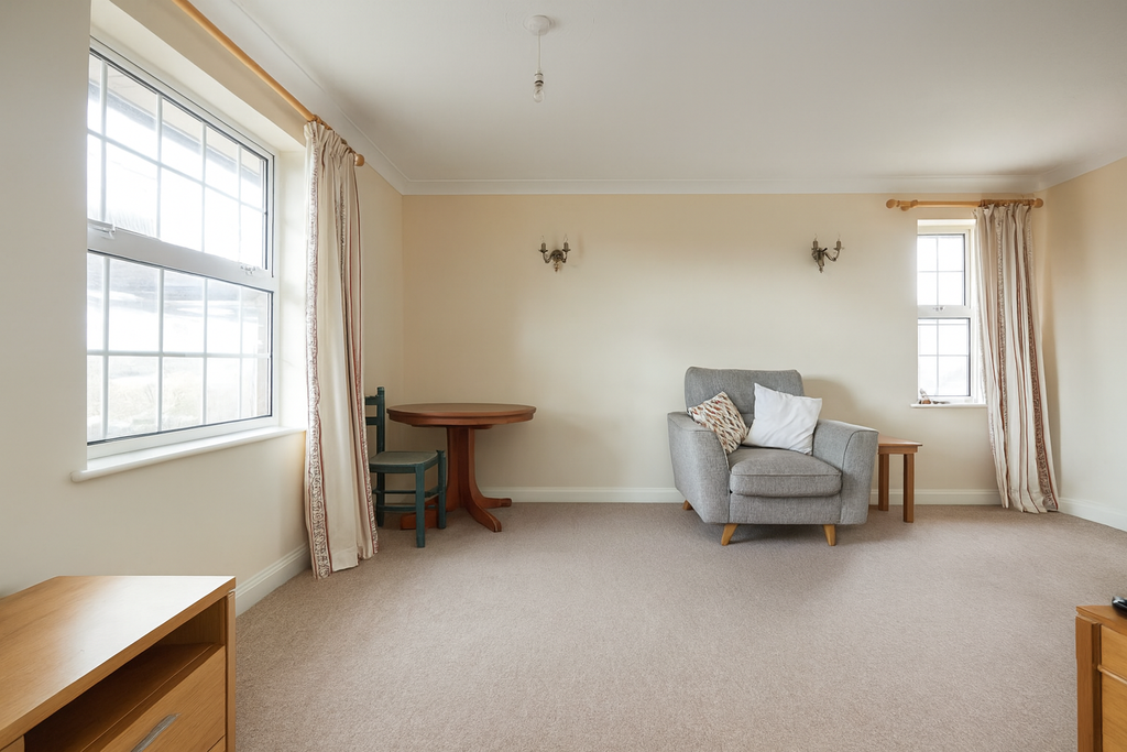 Property photo 2 of 12 Living Room