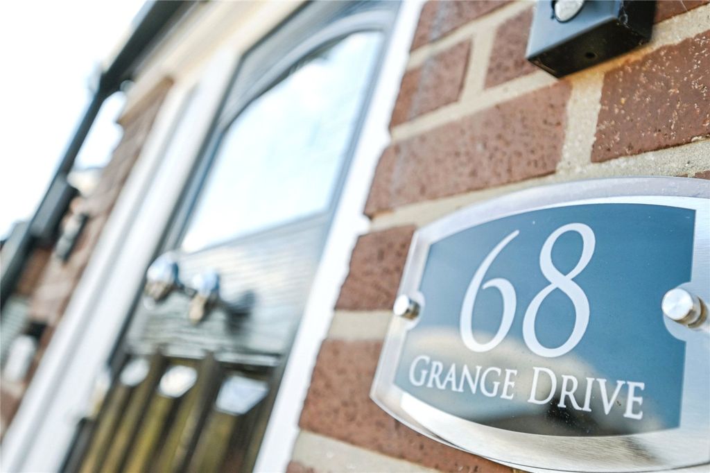 Property photo 2 of 26 Front