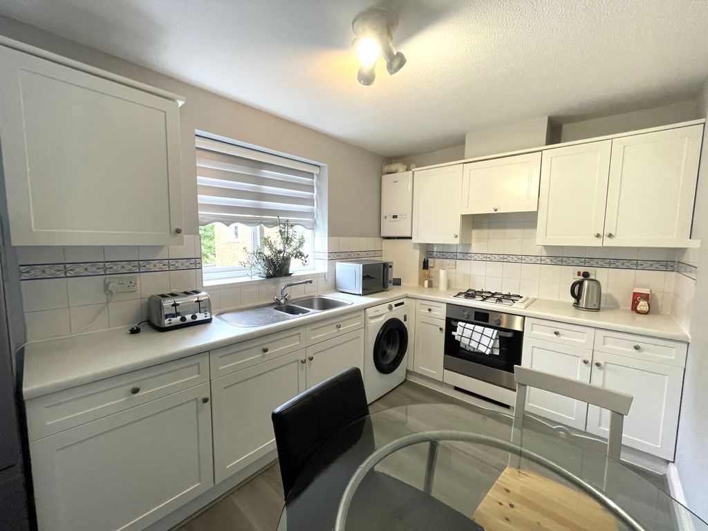 Property photo 3 of 7 Image