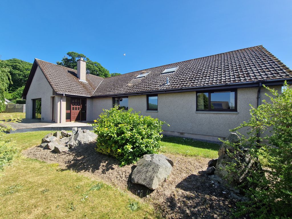 Property photo 1 of 24