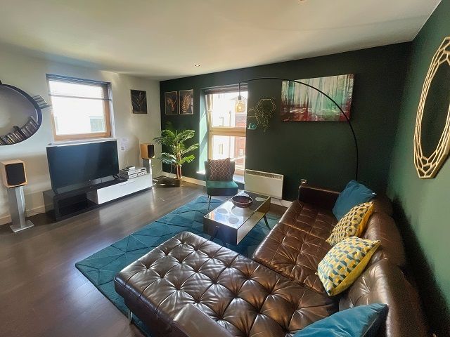 Property photo 2 of 13