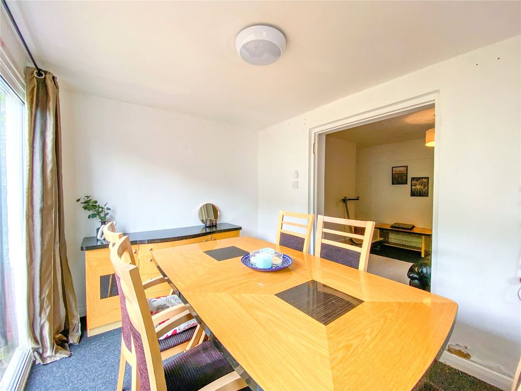 Property photo 3 of 14 Picture No. 09