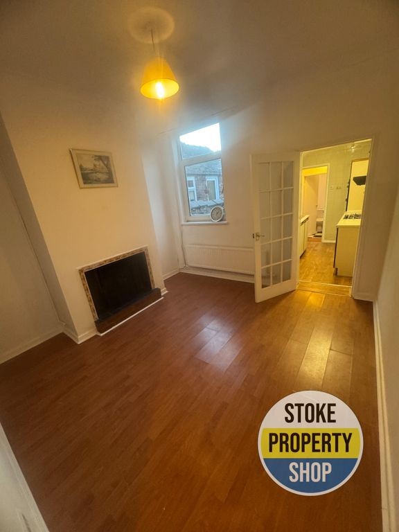 Property photo 3 of 6