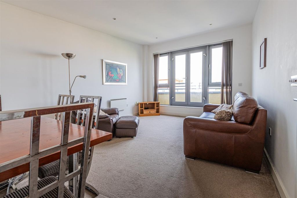 Property photo 3 of 15 Ojwqhoysc0Syw1Wmerj6Ka.Jpg
