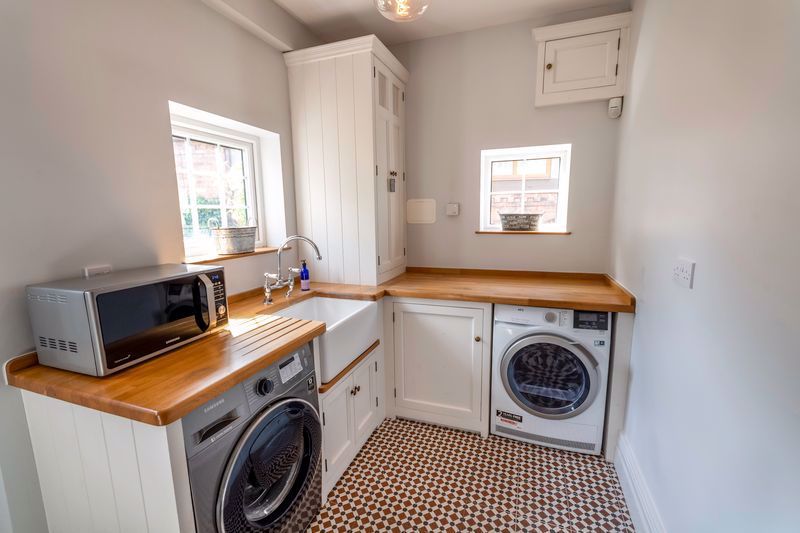 Property photo 3 of 23 Photo 9