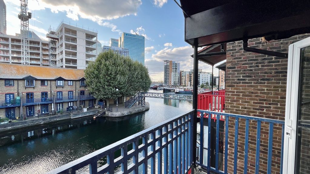 Property photo 3 of 47