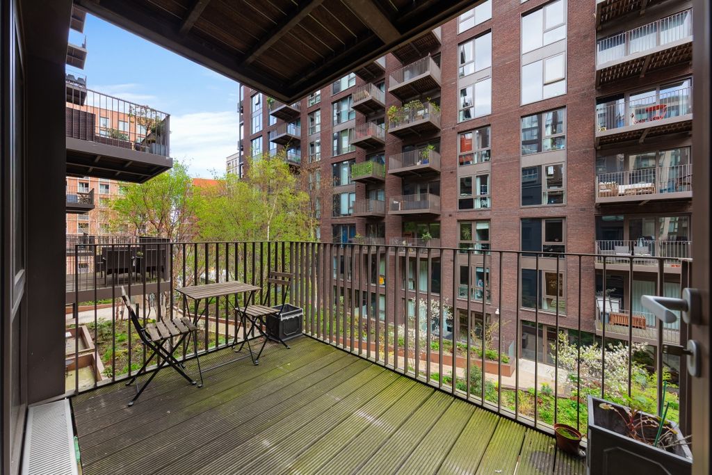 Property photo 2 of 18 094A2314