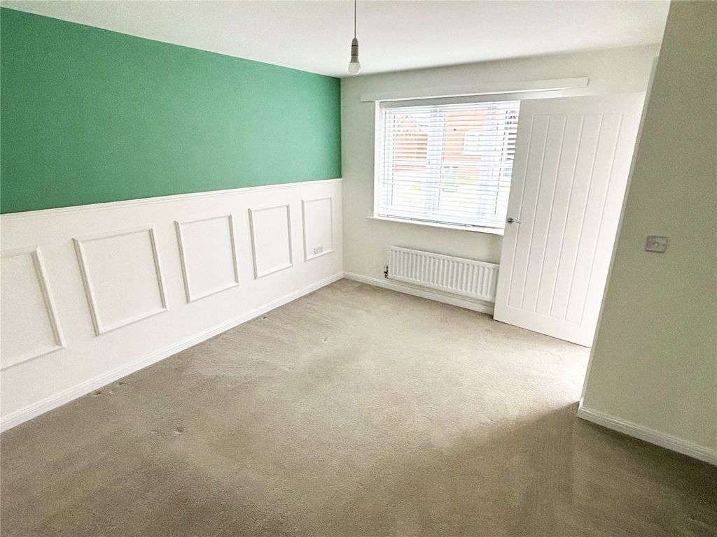 Property photo 3 of 12 Picture No. 21