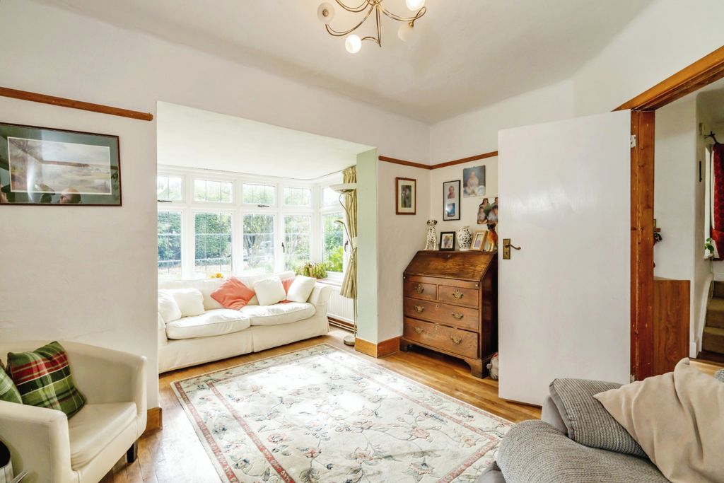 Property photo 3 of 17 Photography