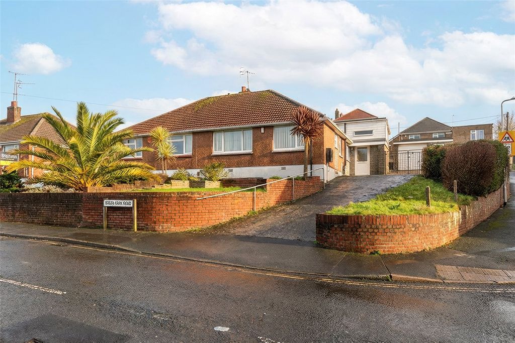 Property photo 1 of 16 Picture No. 02