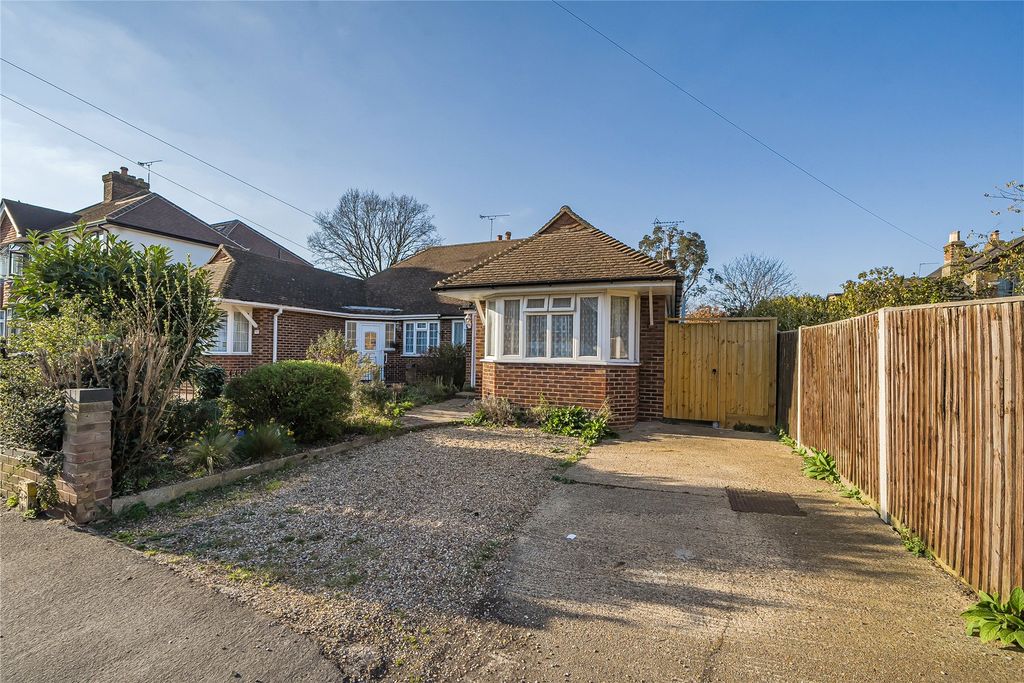Property photo 1 of 16 Picture No. 02
