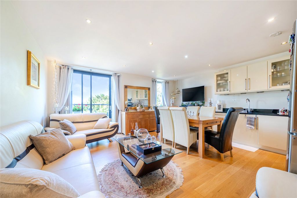 Property photo 1 of 10 Picture No. 10