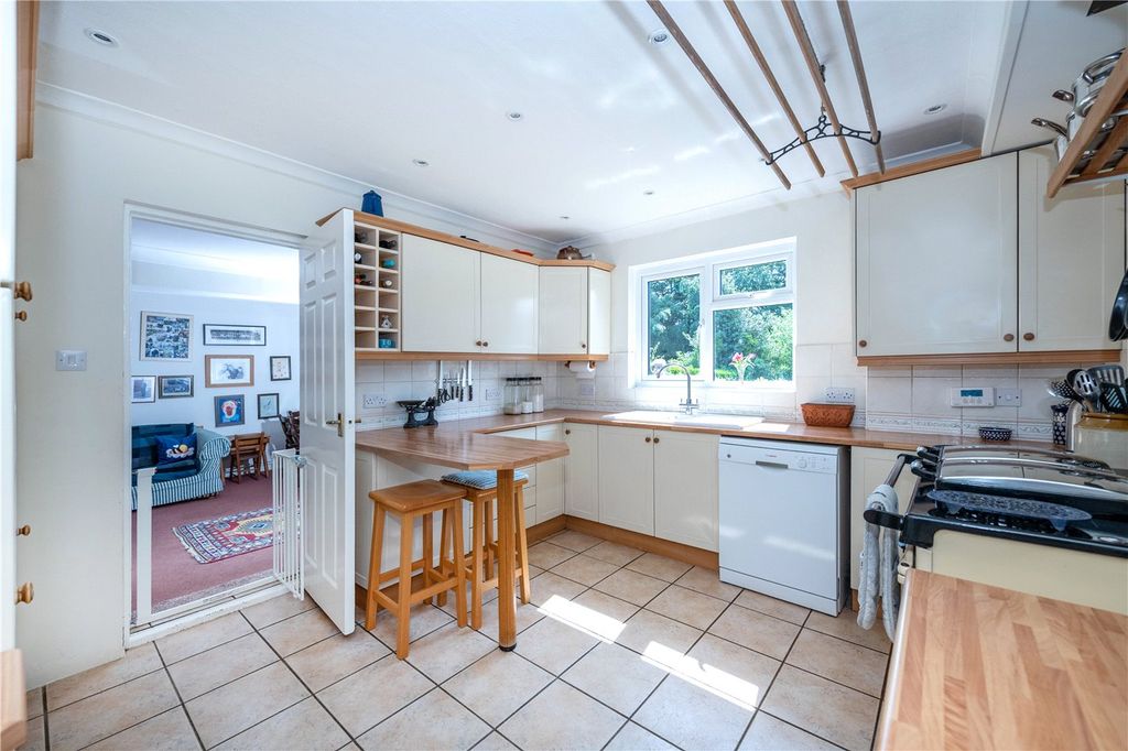 Property photo 3 of 22 Picture No. 08