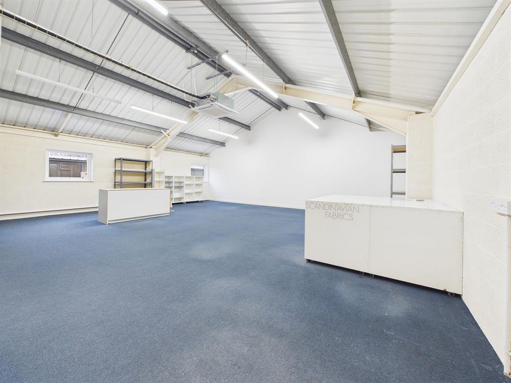 Property photo 1 of 5 Photo